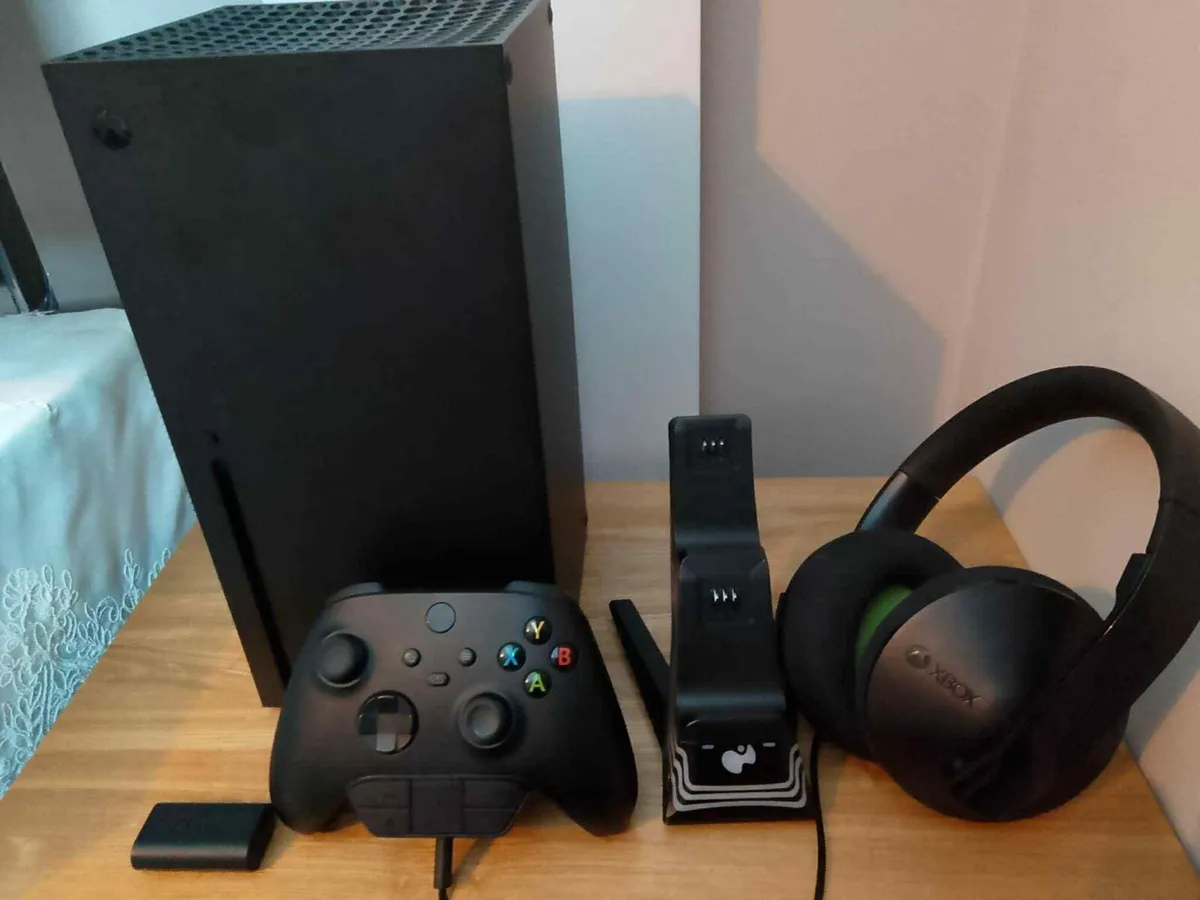 X Box X