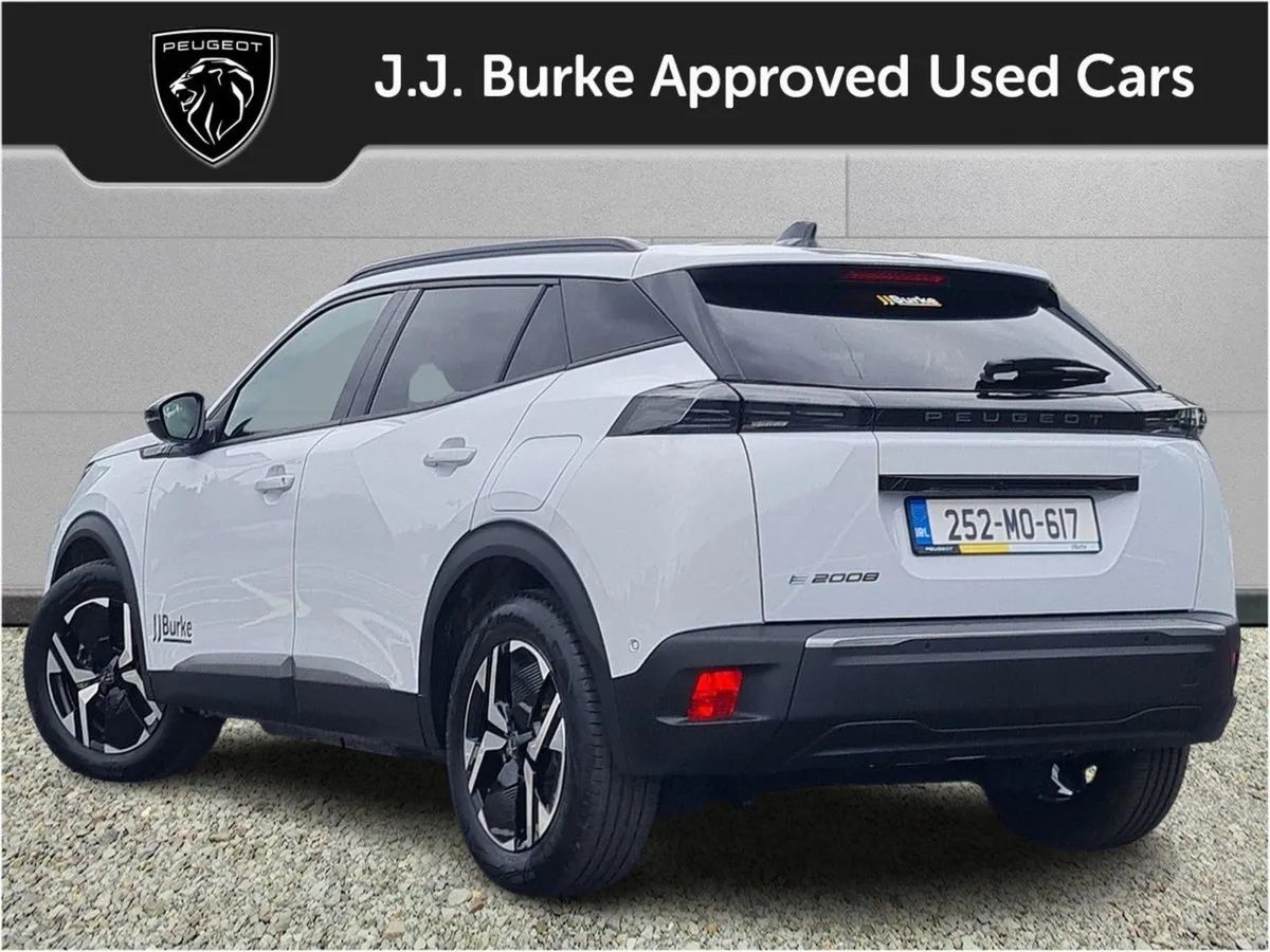 Peugeot 2008 Electric 156bhp (54 Kwh) Allure - Image 4