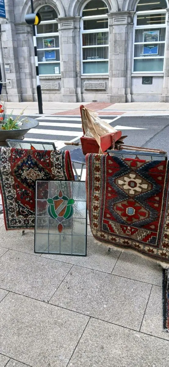 Antique Vintage rugs - Image 1
