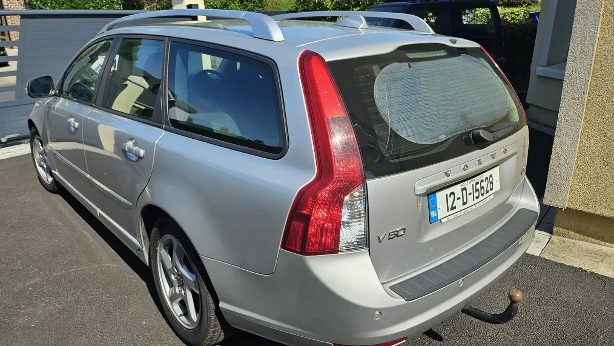 Volvo V50 2012 - Image 4