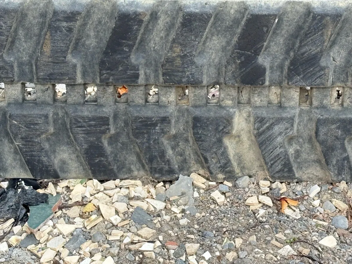 Digger Track - Image 2