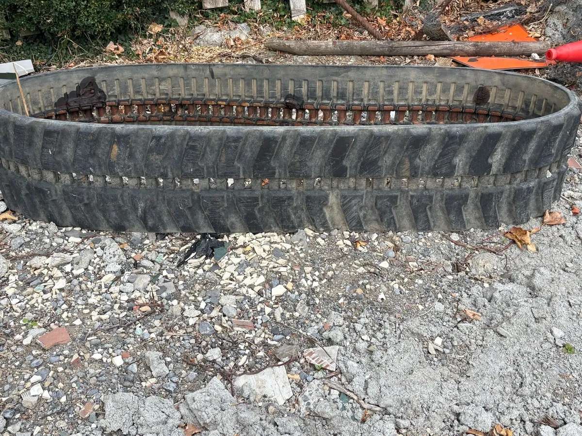 Digger Track - Image 1