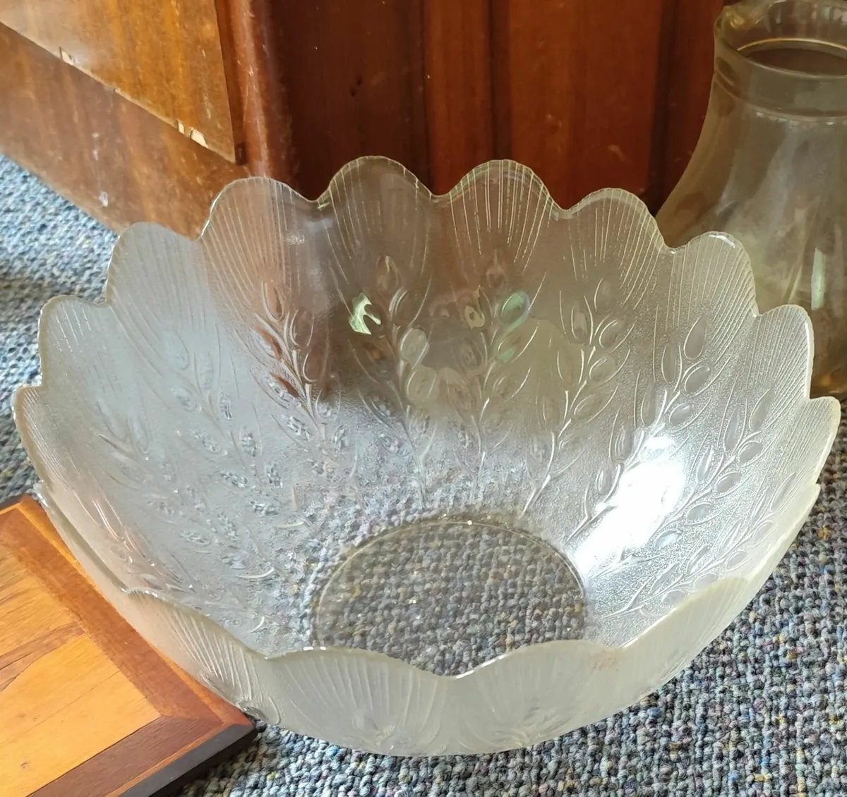 Vintage glass items - Image 1