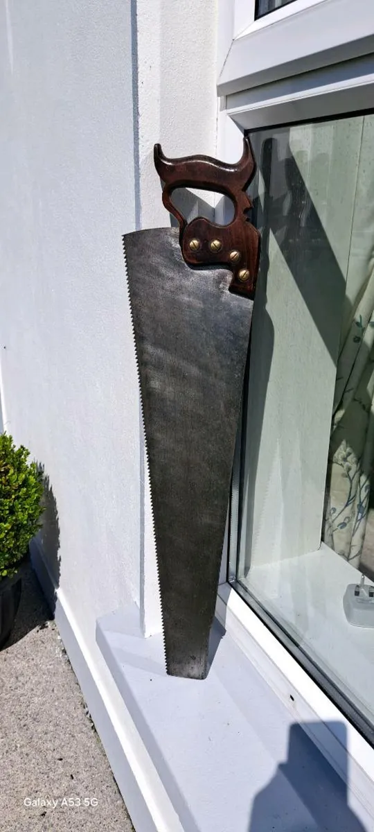 Old vintage  saw - Image 1