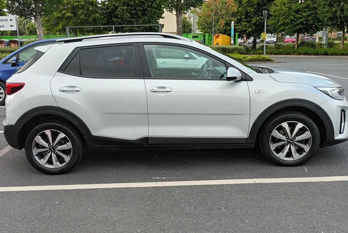 Kia Stonic 2022 - Image 4
