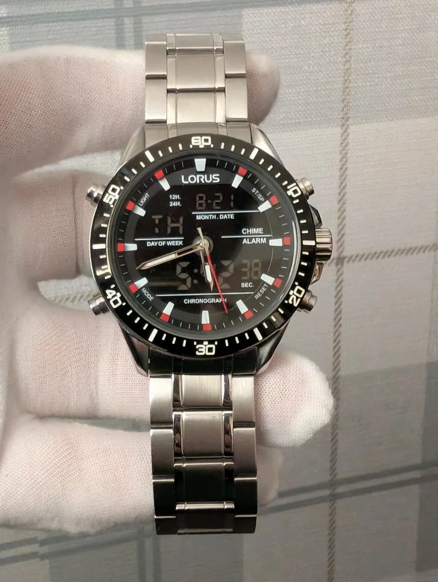 Lorus RG249AX9 Chronograph Men's Watch - Image 1