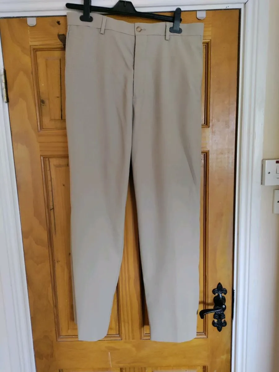 Callaway Golf Trousers 36W/30L - Image 3