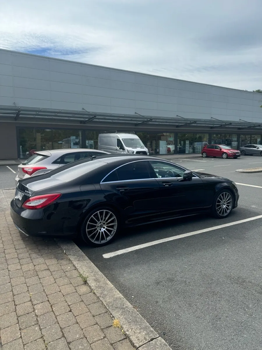 Mercedes CLS 220 - Image 3