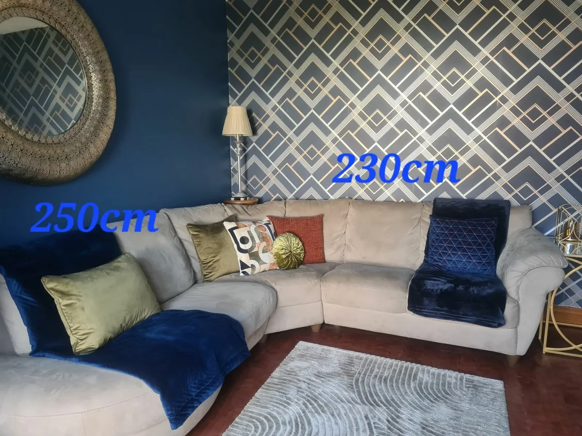 Corner Sofa - Image 1