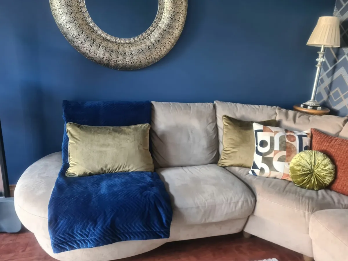 Corner Sofa - Image 3