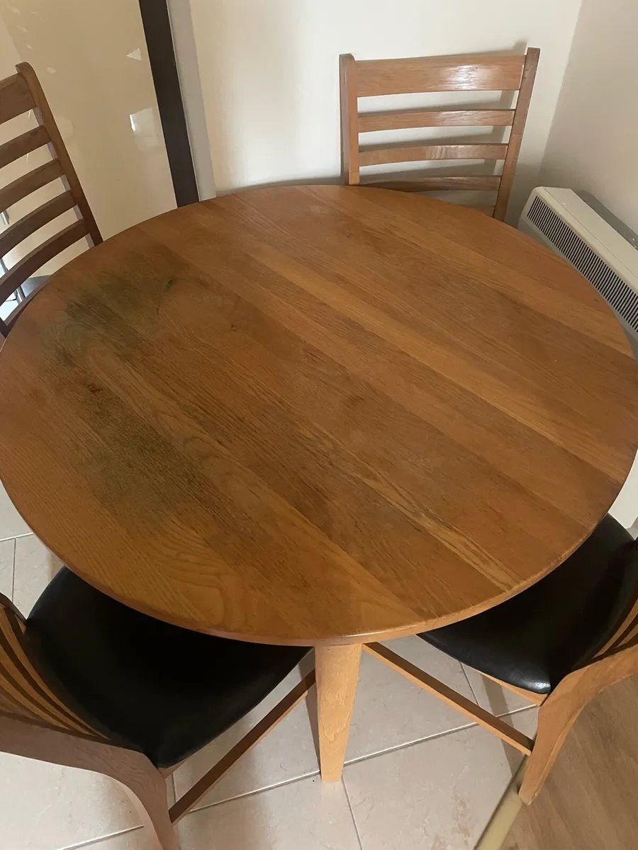 Dining table + chairs - Image 3