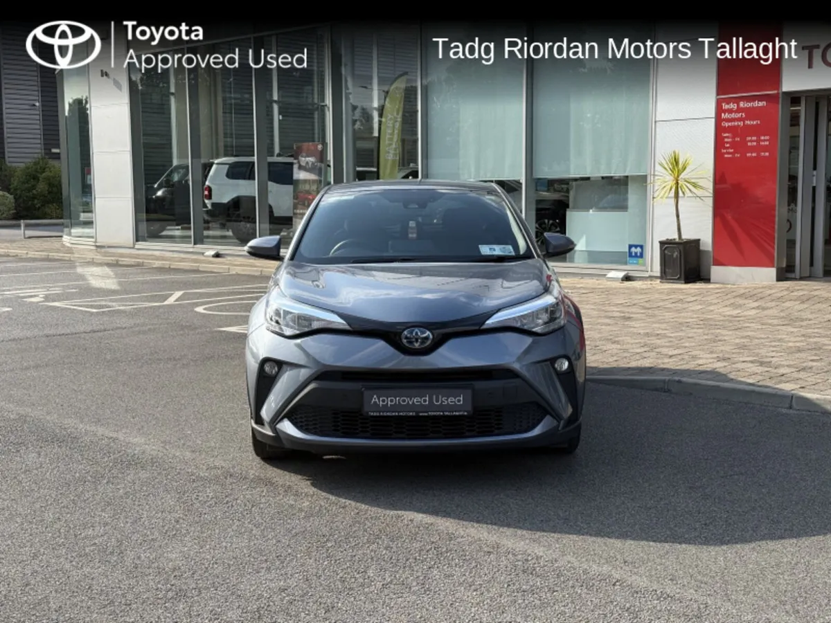 Toyota C-HR 1.8 HYBRID SPORT - Image 4