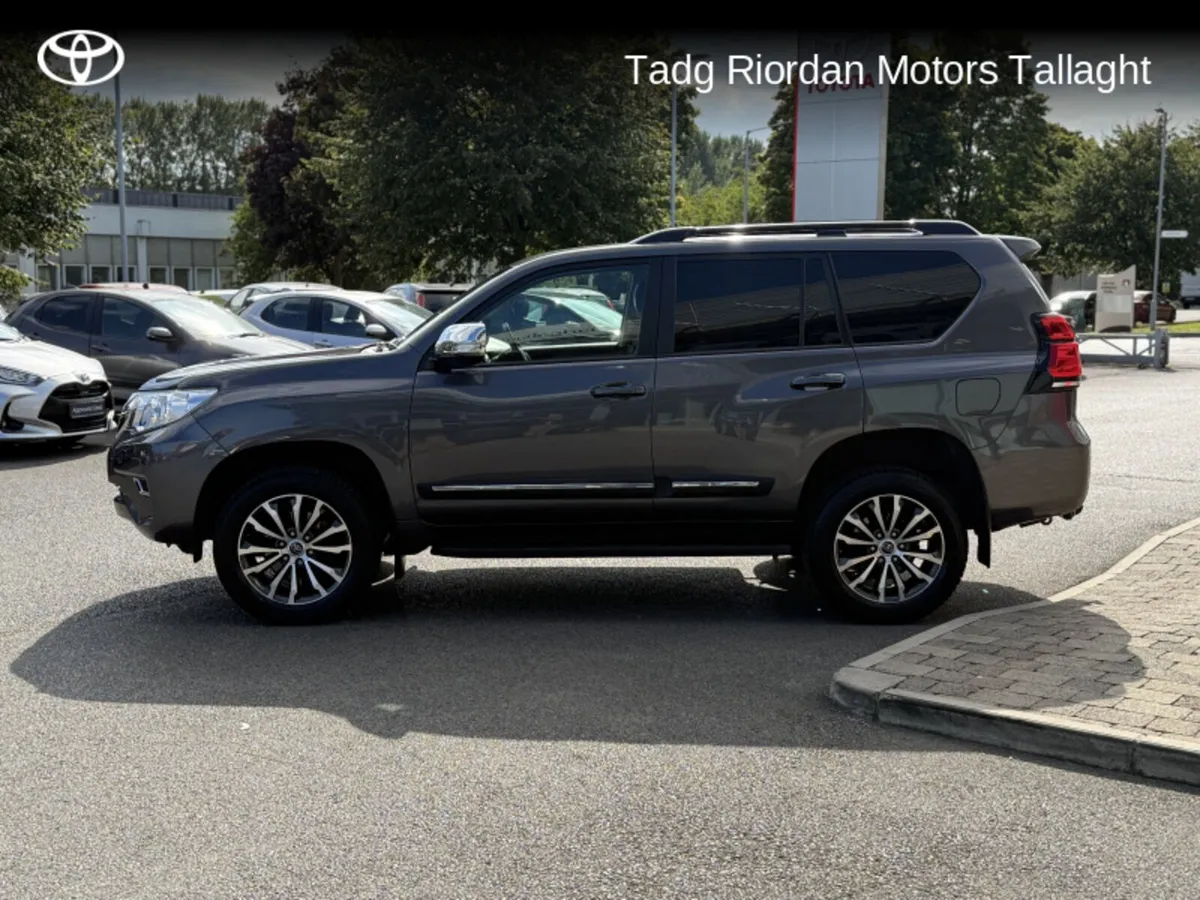 Toyota Land Cruiser LAND CRUISER LWB COMM A/T - Image 4