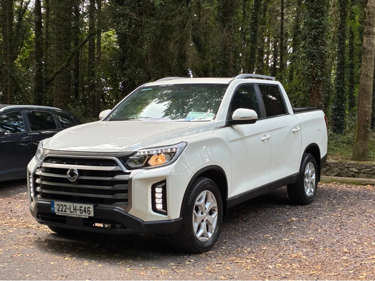 KGM Musso 2.2 PICK UP 5 SEATER 4WD TOP SPEC SUNROO - Image 1