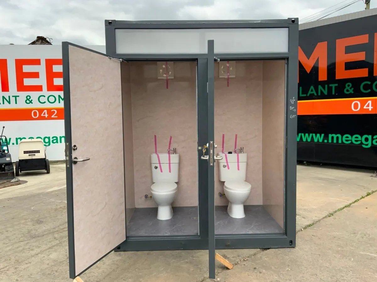 UNUSED DOUBLE CUBICLE TOILET POD.......1045m. - Image 2