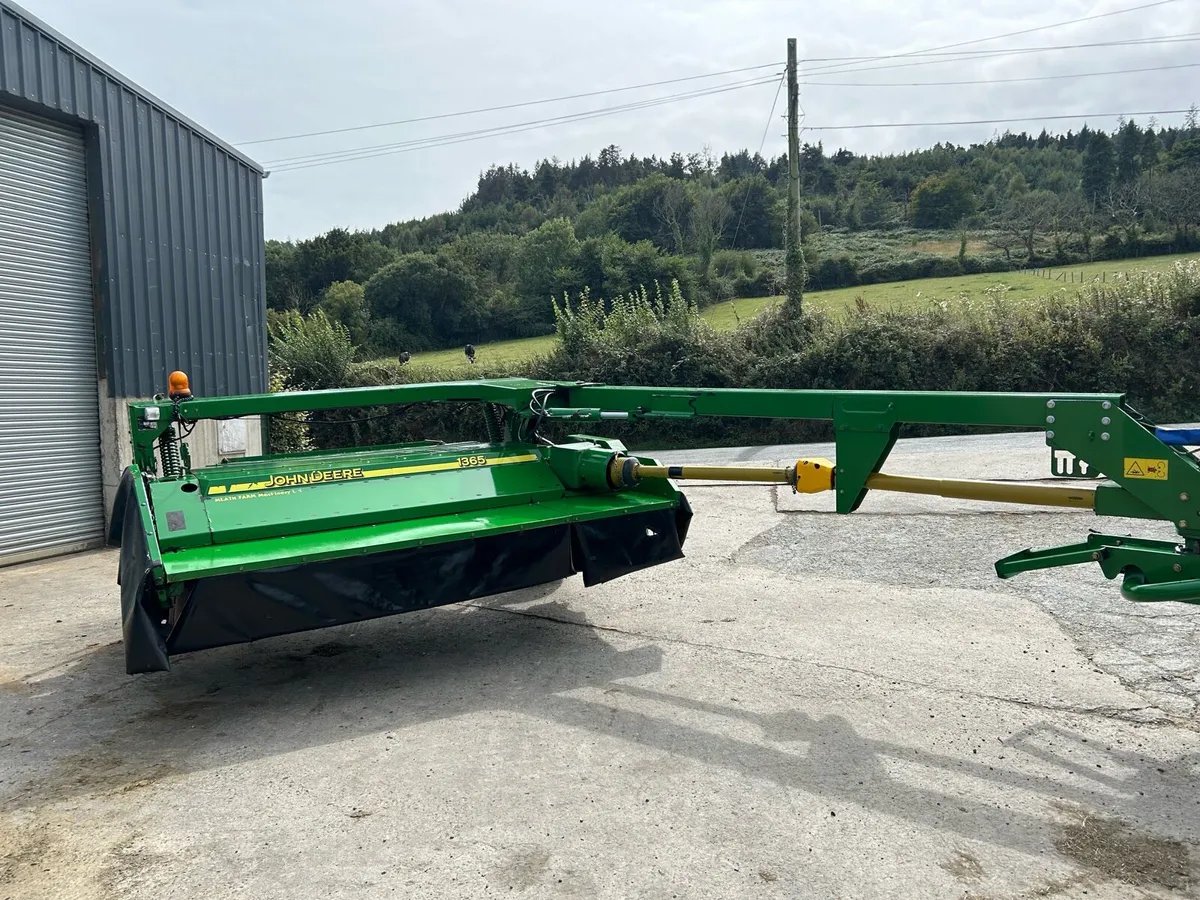 John Deere 1365 - Image 3