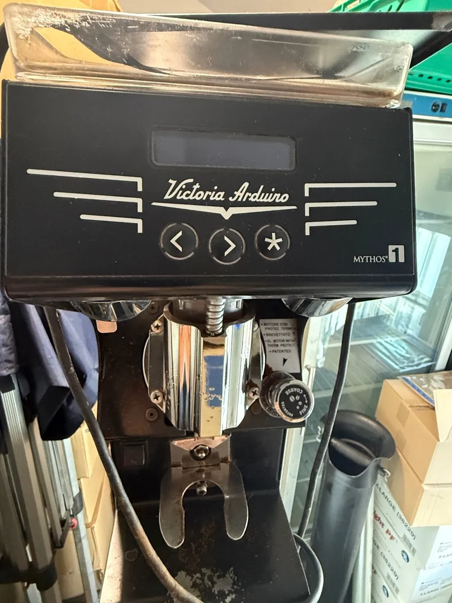 Coffee Machine Eagle 1 2 Group & Grinder - Image 4