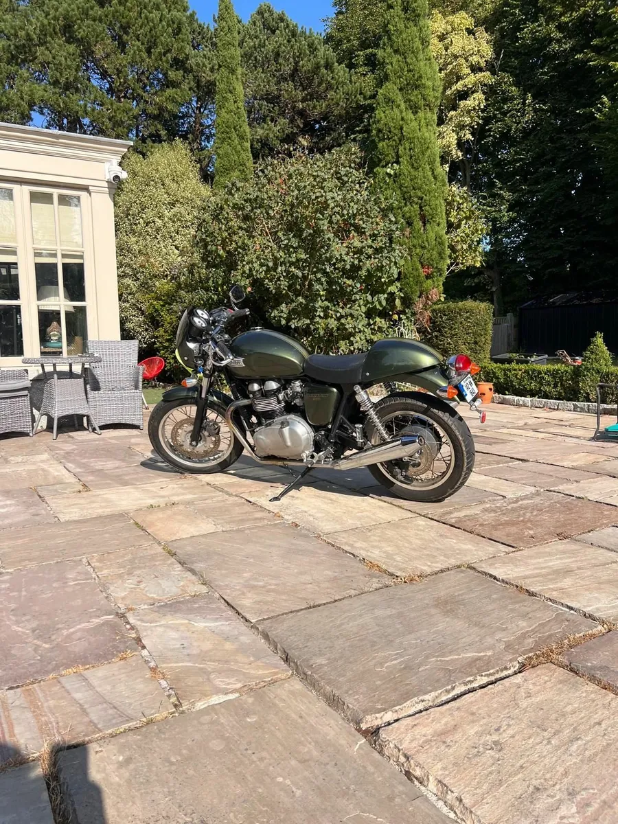For Sale: 2014 Triumph Thruxton – Only 1,600 Miles - Image 3