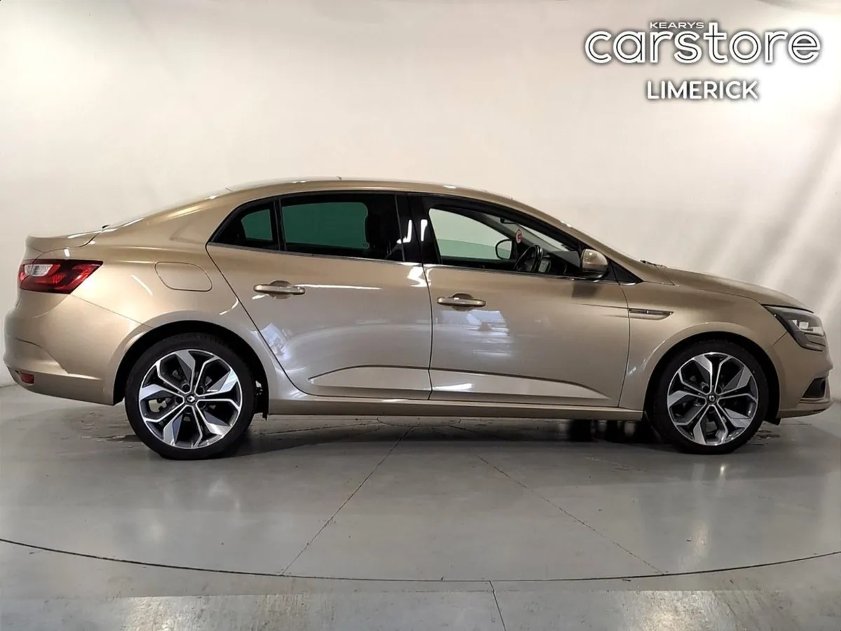 Renault Megane 1.5 Blue dCi 115 Signature - Image 2
