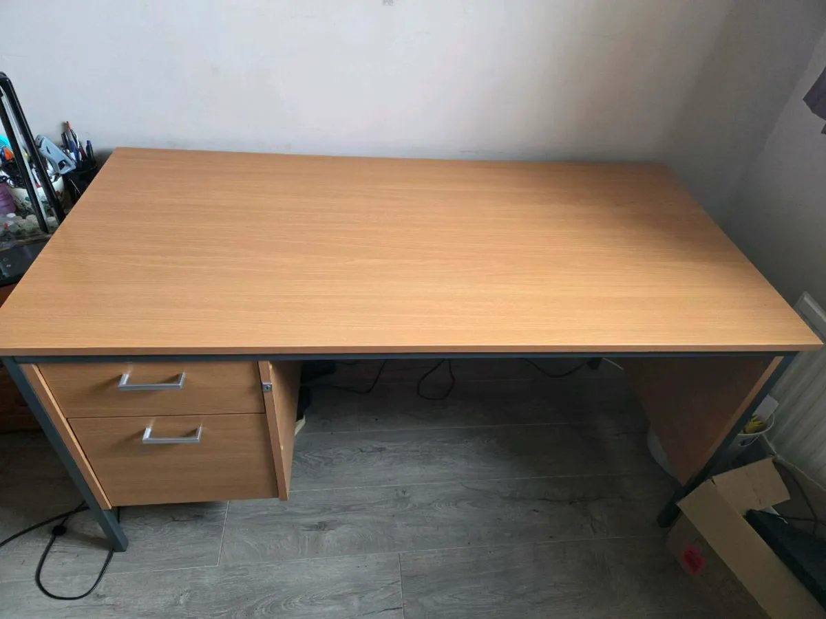 Executive desk - Image 3