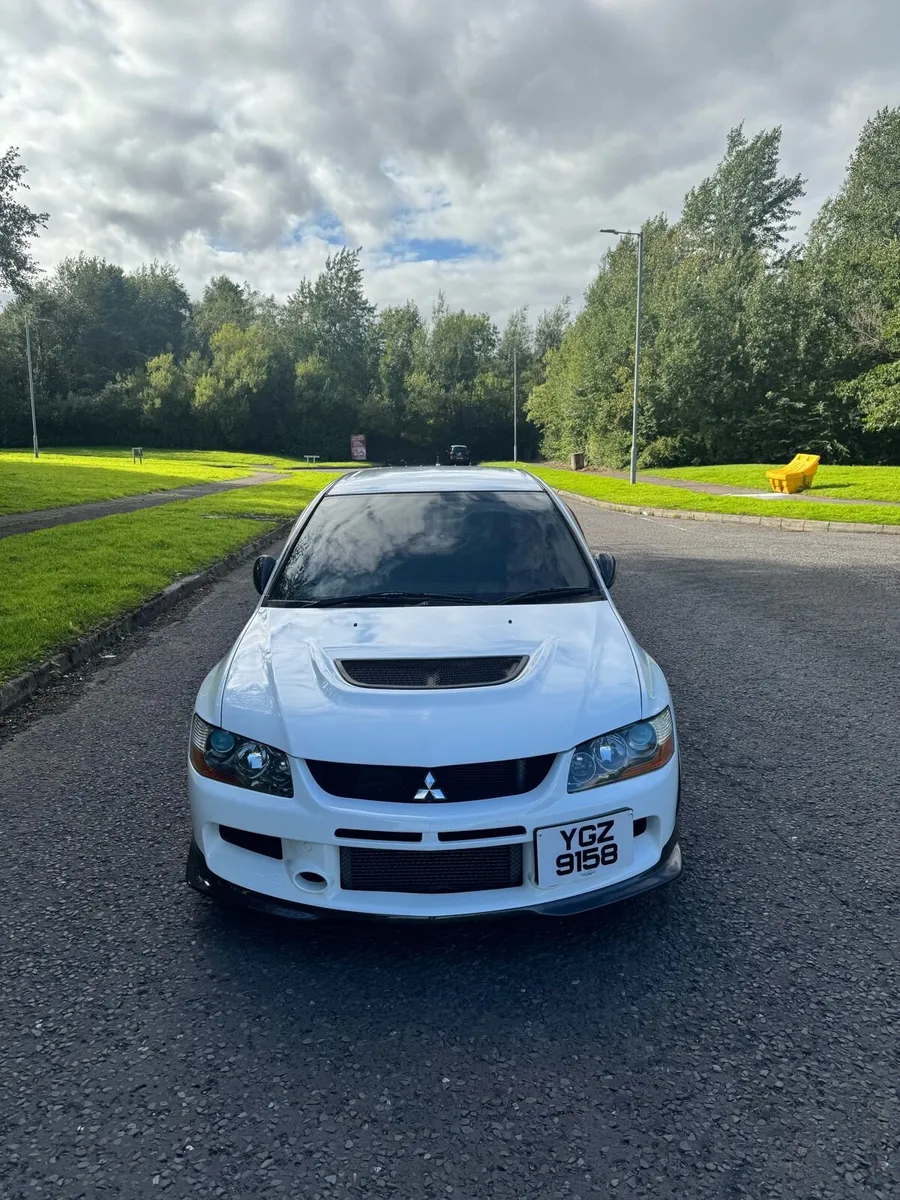 Mitsubishi Evo IX FQ340 - Image 2