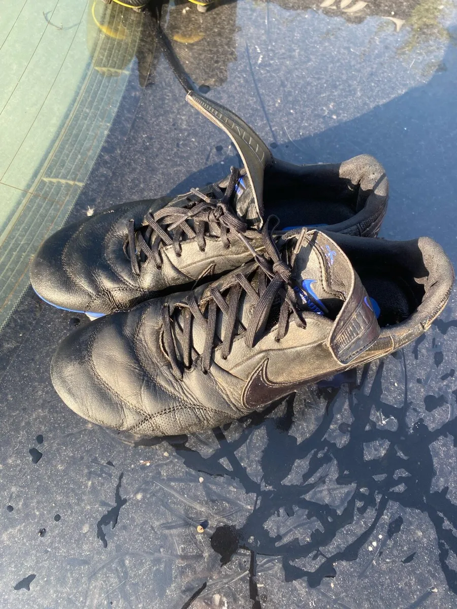 Nike Boots - Image 4