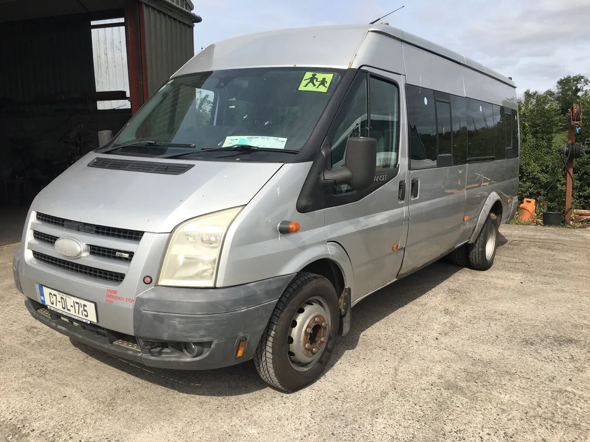 07 Transit 16 seater €6500 - Image 4