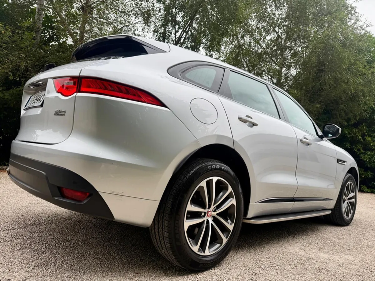 Jaguar F-Pace 2.0 D AWD R-SPORT *F.Jag.S.H…Only 76 - Image 3