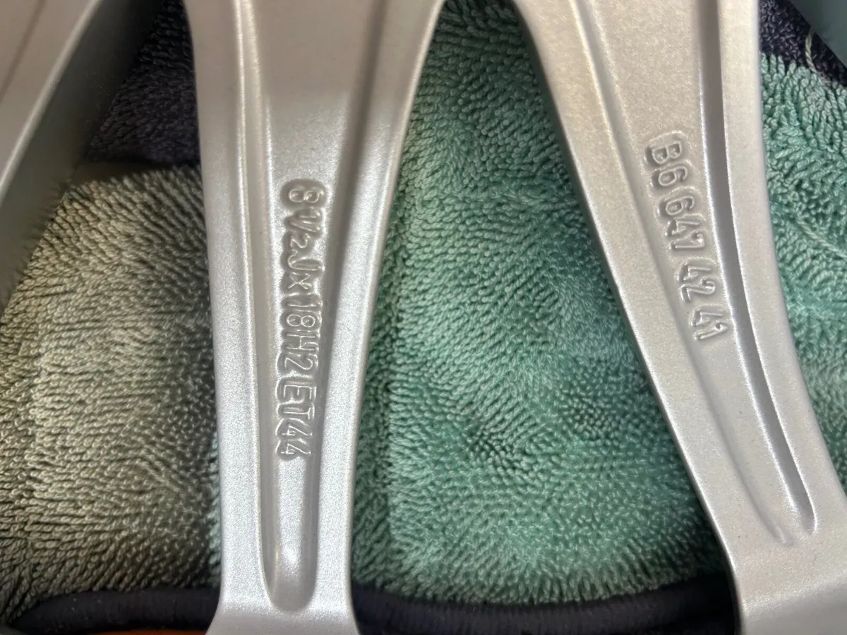 New Mercedes Genuine Alloy Wheels X 4 - Image 3