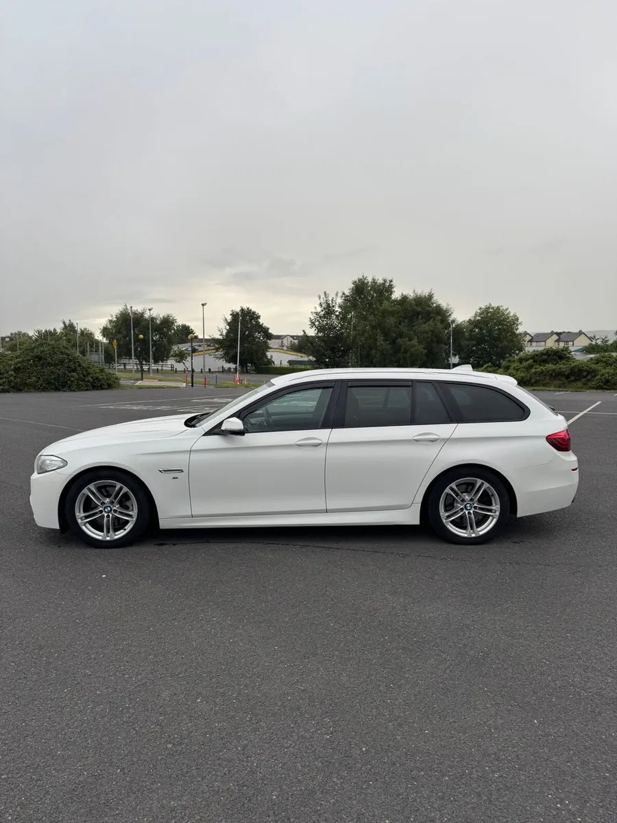 2014 BMW 520d Msport touring auto - Image 4