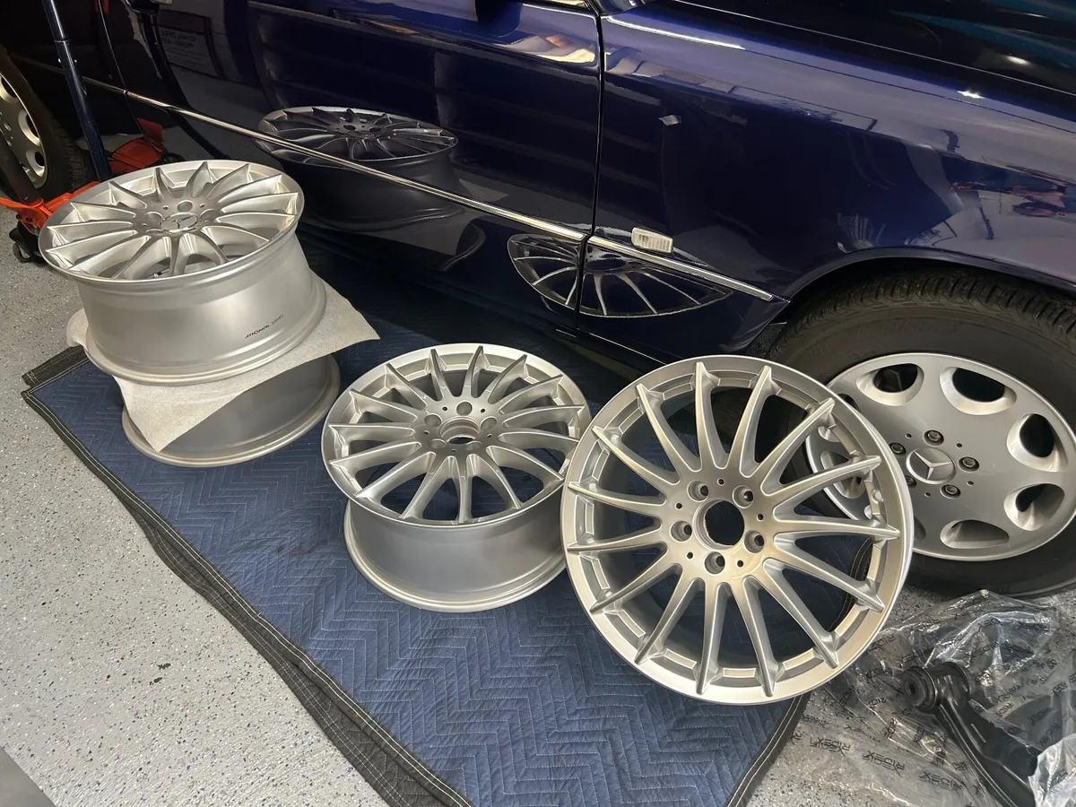 New Mercedes Genuine Alloy Wheels X 4 - Image 4
