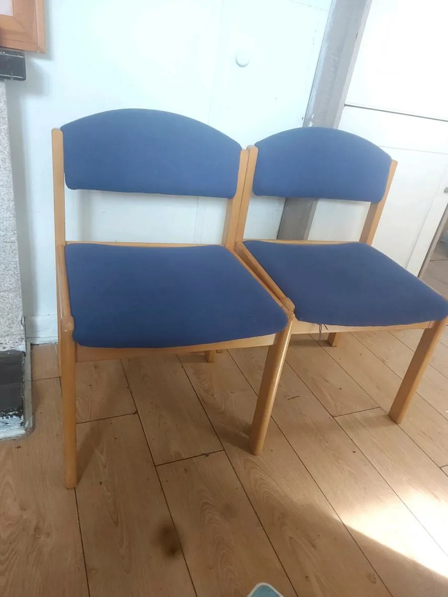 Set of 4 chairs - Image 4