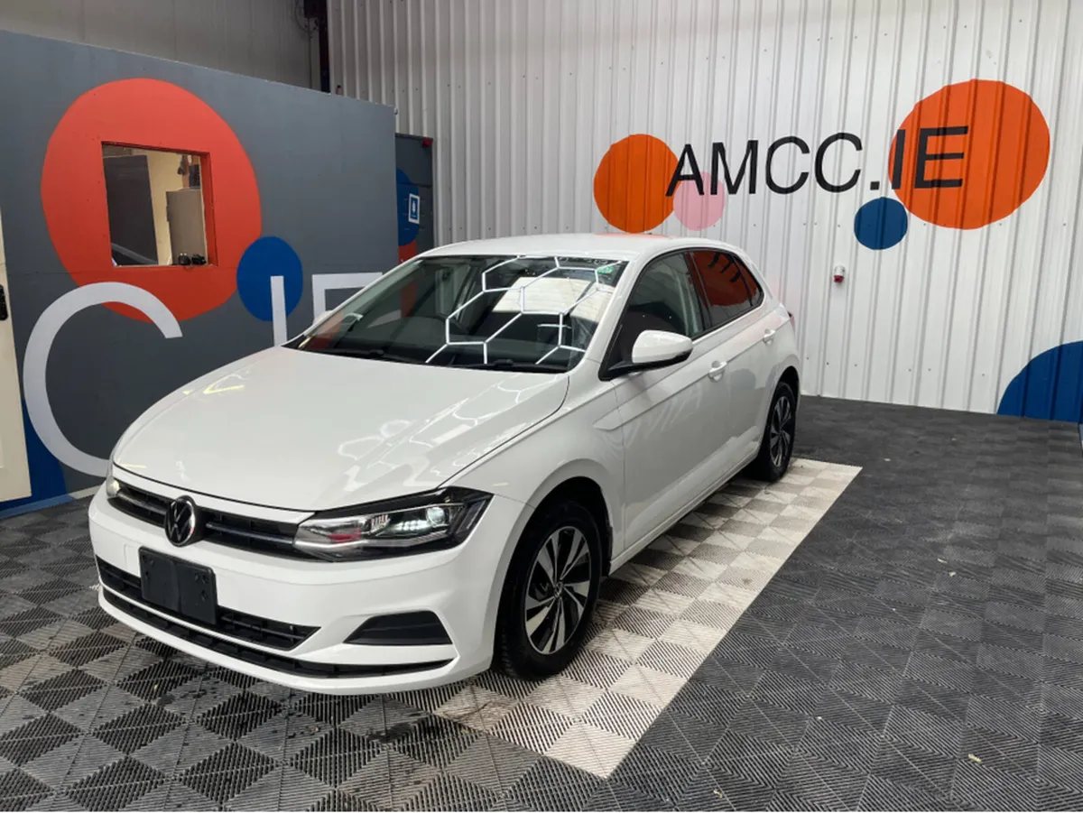 Volkswagen Polo 1.0 TSI COMFORT LINE / 38k KMs / R - Image 3