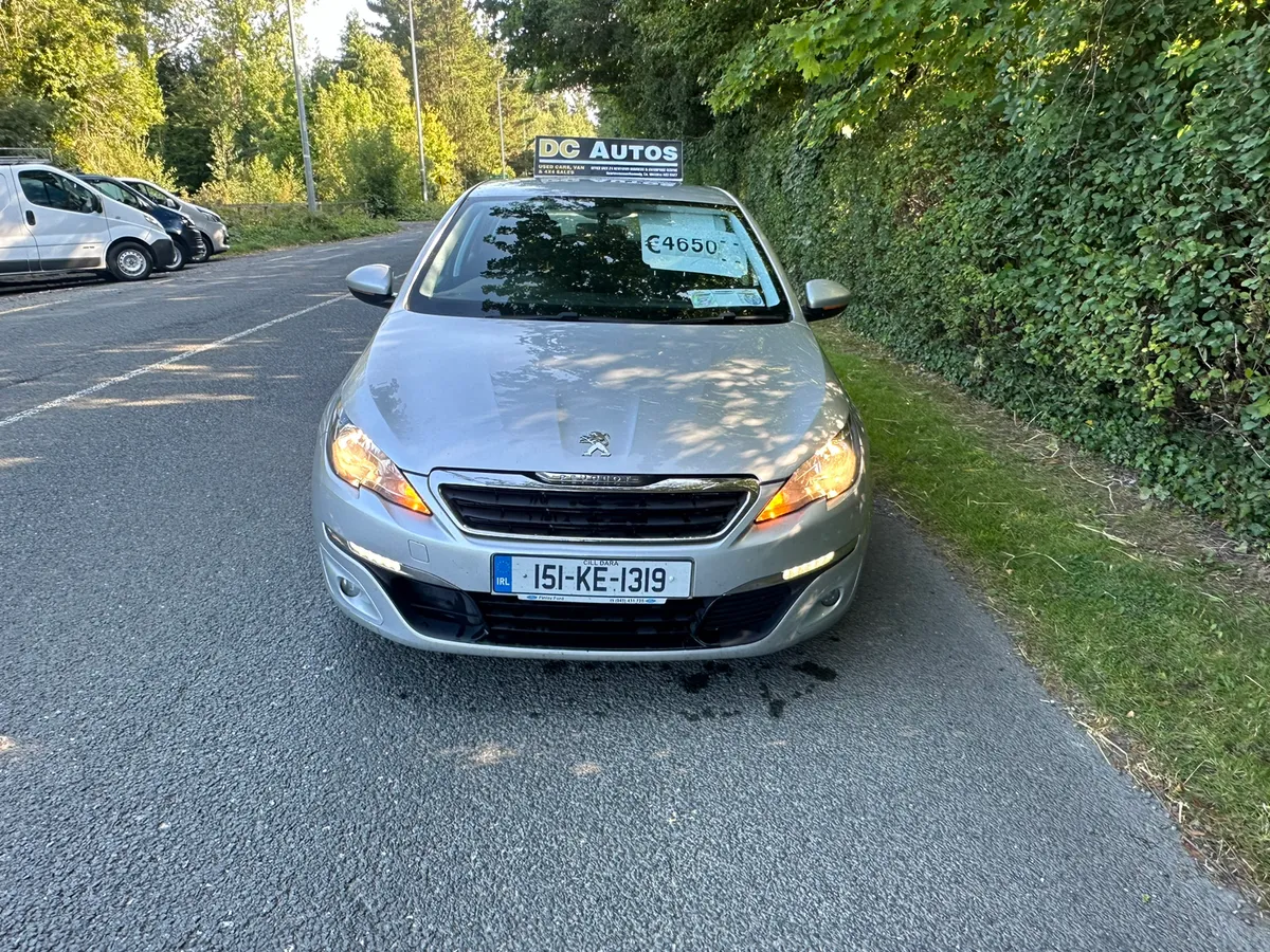 15 Peugeot 308 - Image 4