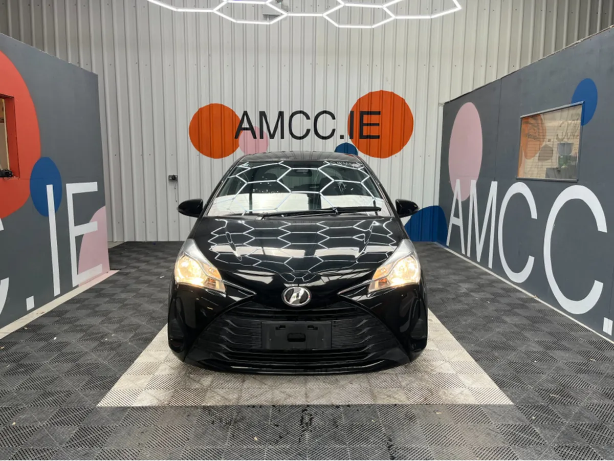 Toyota Vitz 1.0 PETROL / 98k KMs / REVERSE CAMERA - Image 2