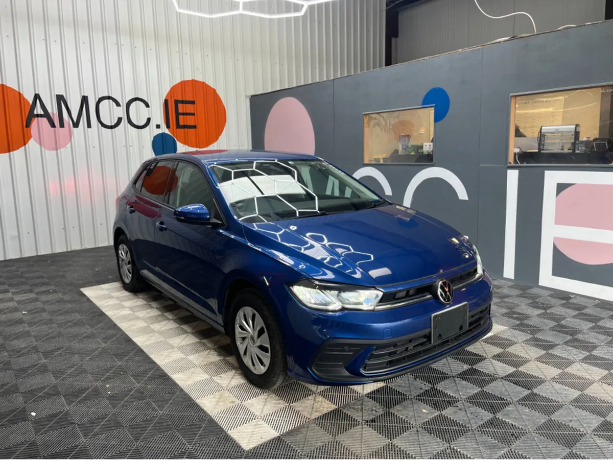 Volkswagen Polo 1.0 TSI ACTIVE / 15k KMs / REVERSE - Image 1