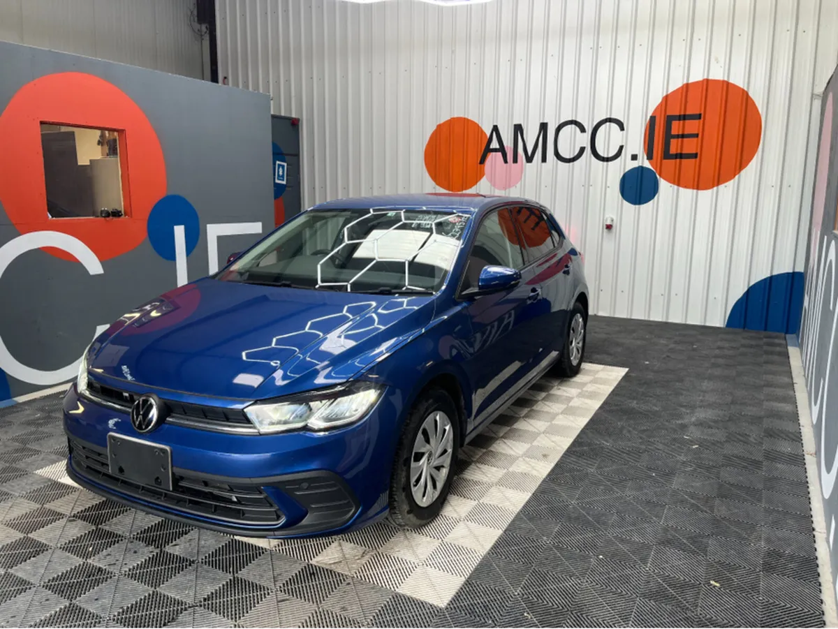 Volkswagen Polo 1.0 TSI ACTIVE / 15k KMs / REVERSE - Image 3