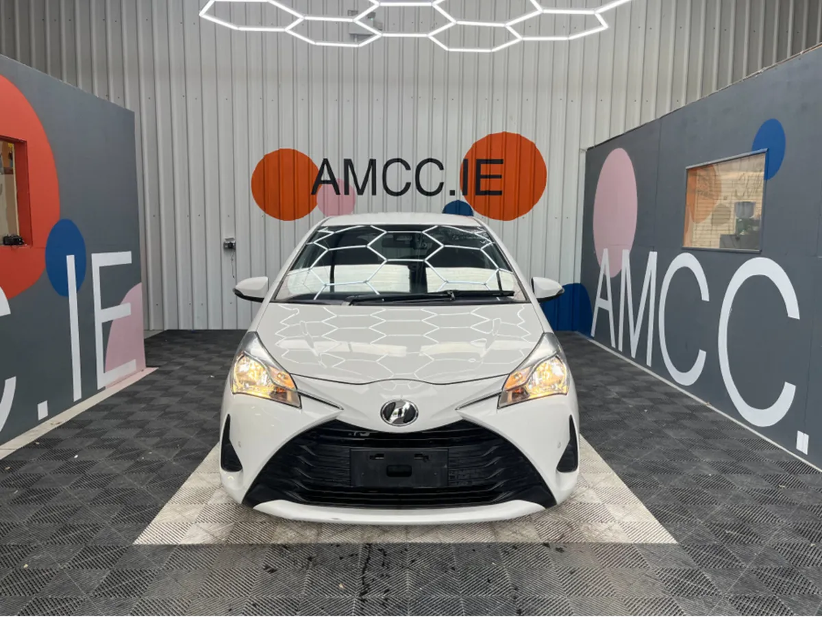 Toyota Vitz 1.0 PETROL / 90k KMs / REVERSE CAMERA - Image 2