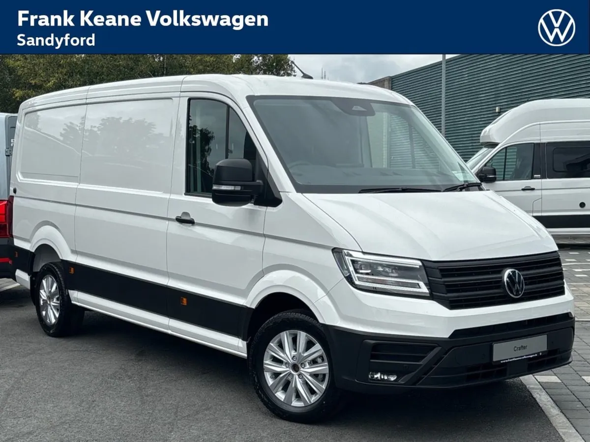 Volkswagen Crafter Highline Auto 30 MWB 140BHP  p - Image 1