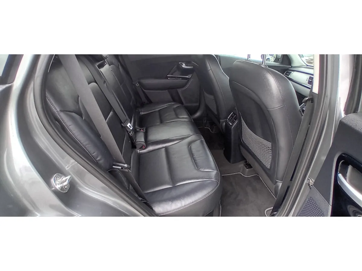 Kia Niro HYBRID**TOP SPEC** EXL 5DR AUTO - Image 3