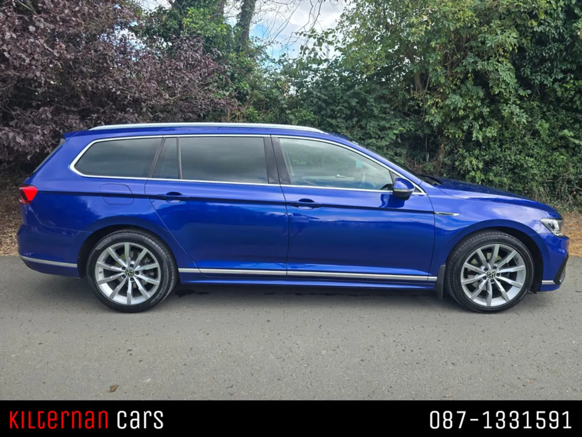 Volkswagen Passat ESTATE R-LINE 2.0TDIM6F 150 5DR - Image 3