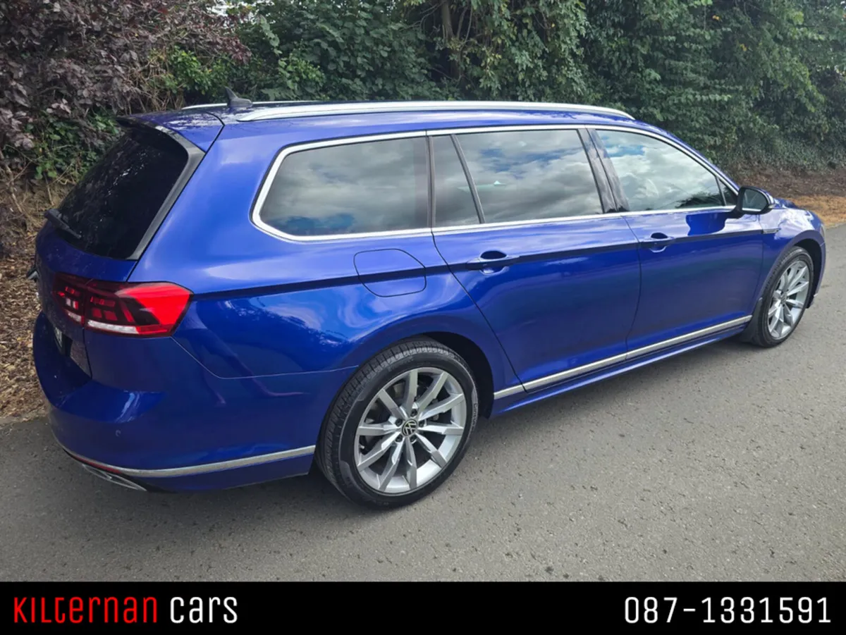 Volkswagen Passat ESTATE R-LINE 2.0TDIM6F 150 5DR - Image 4