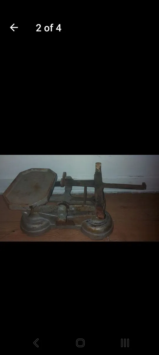 Vintage weighing scale - Image 1