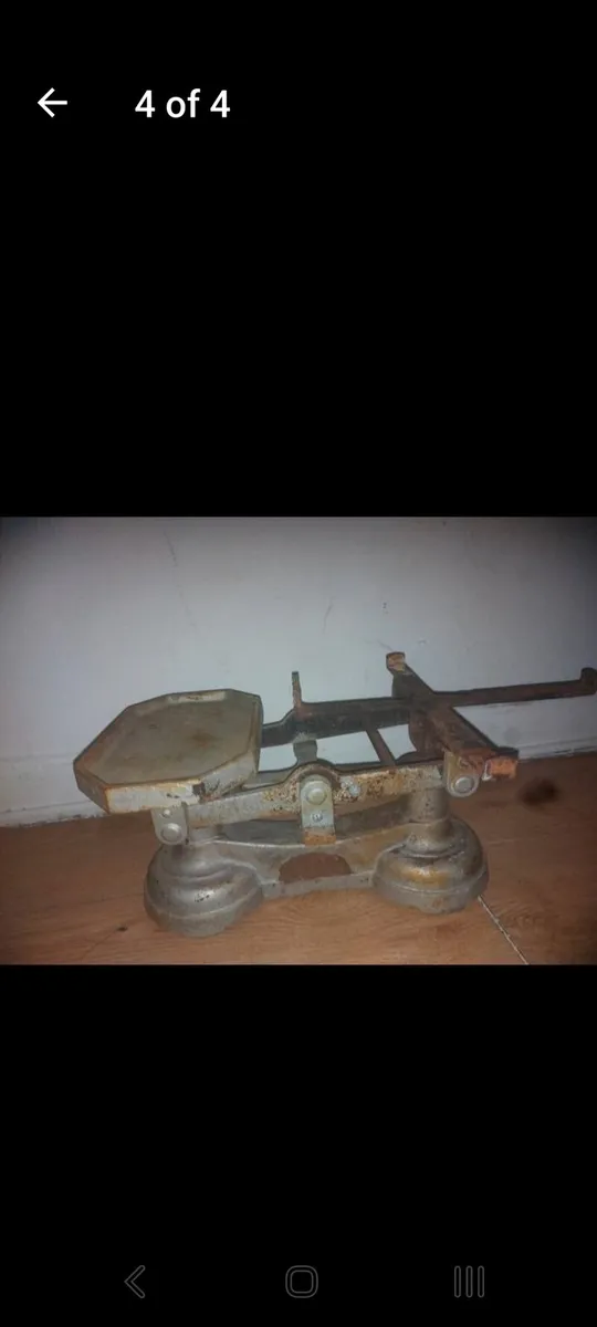 Vintage weighing scale - Image 3