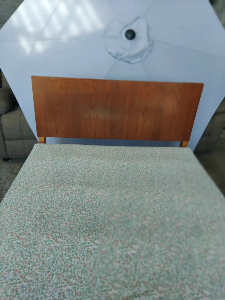 Vintage bed - 4ft - Image 2