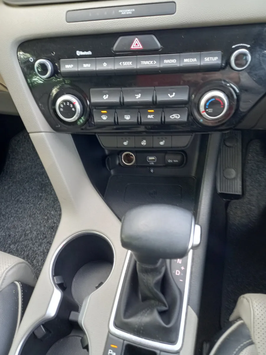 2022 Kia Sportage Automatic 1.6 Diesel - Image 2