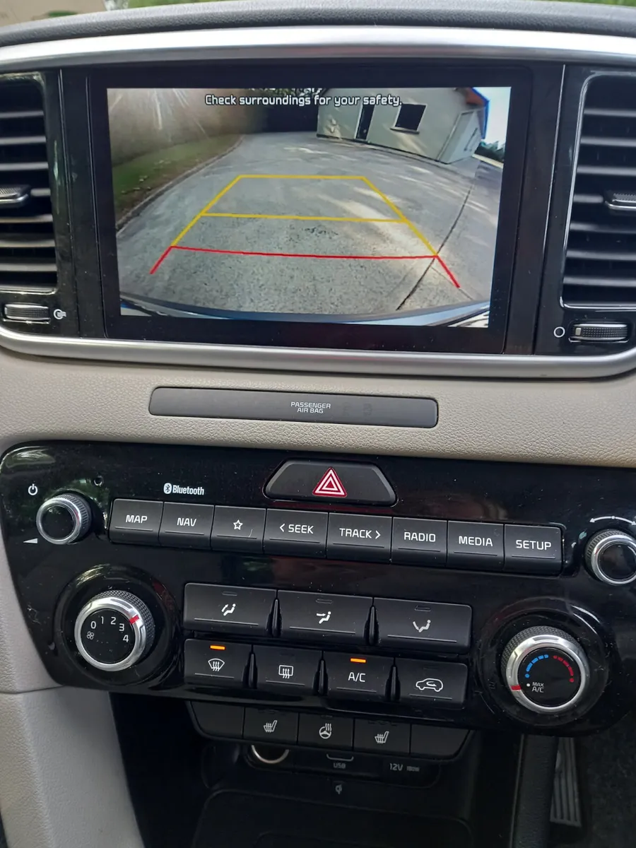 2022 Kia Sportage Automatic 1.6 Diesel - Image 3