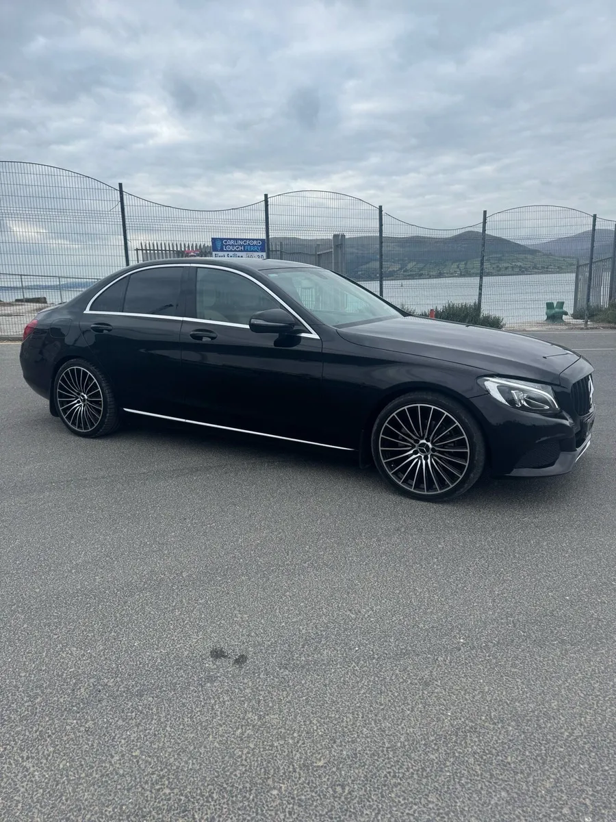 Mercedes c class - Image 2