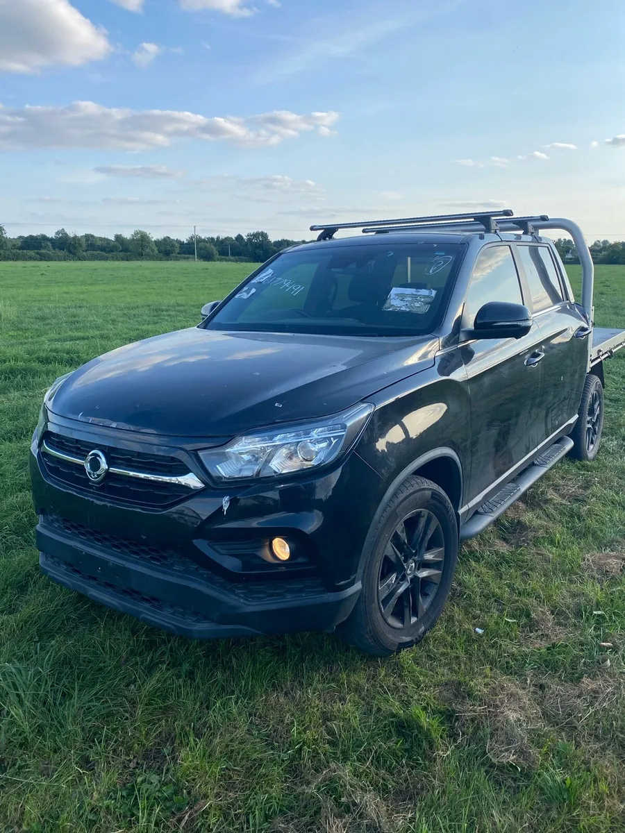 Ssangyong musso - Image 1