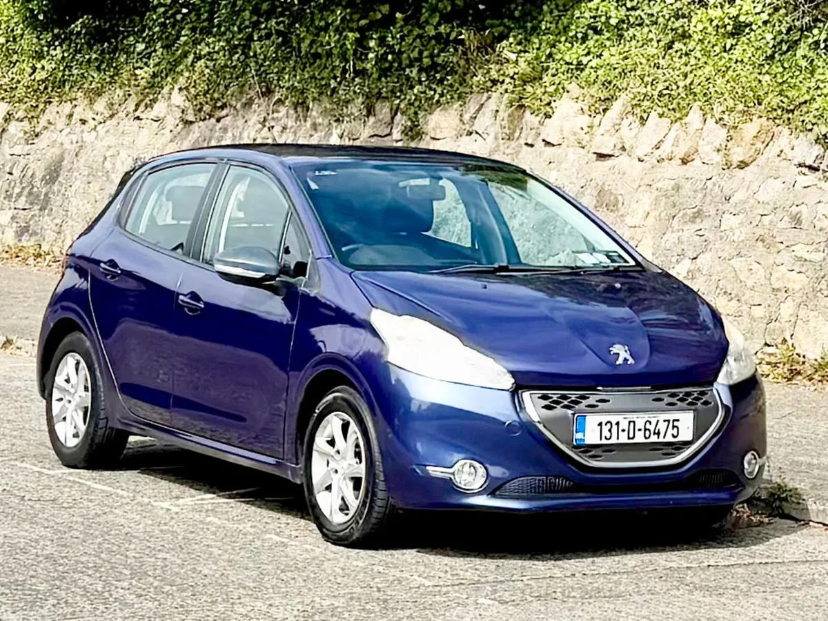 Peugeot 208 2013!!1.4Hdi !! AUTO!!! - Image 2